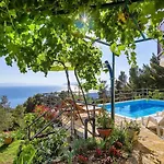 Colla Holiday home